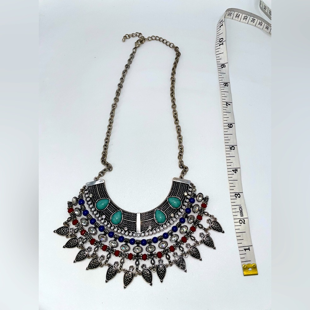 Silver necklace with beautiful details